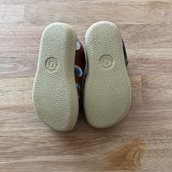 Sun-San Sailor Sandals, Baby Size 6 - Picture 11 of 12